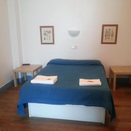 Pension "La Marina" Castro Urdiales Extérieur photo