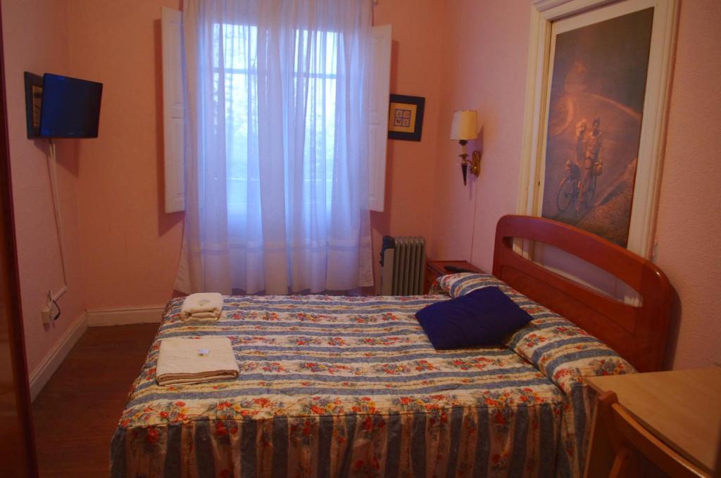 Pension "La Marina" Castro Urdiales Chambre photo