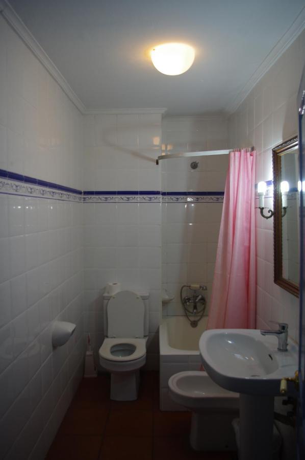 Pension "La Marina" Castro Urdiales Extérieur photo