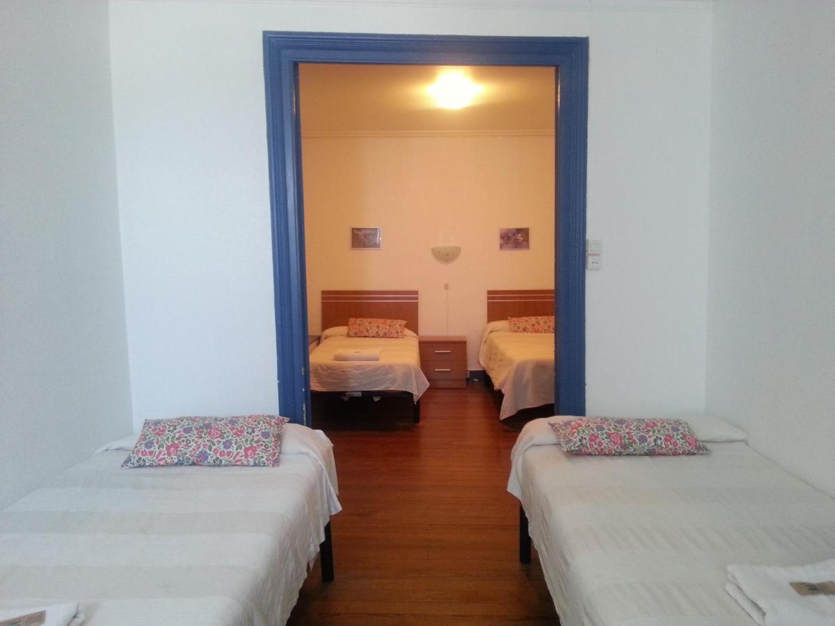 Pension "La Marina" Castro Urdiales Extérieur photo